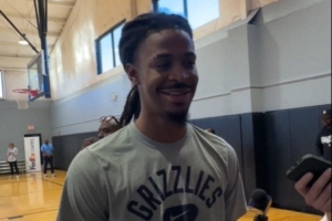 因傷缺席揭幕戰(zhàn)？莫蘭特：想太多 我微笑著說不用擔(dān)心你就別擔(dān)心