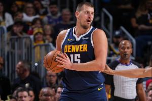 努力做到不攤手不抱怨！約基奇：今年新目標(biāo)是不再對裁判大吼大叫