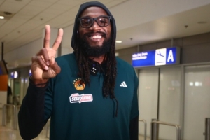 歐記：“半獸人”法里埃德已抵達雅典 正式簽約希帕納辛奈科斯