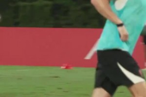 博格巴個(gè)人媒體發(fā)布顛球視頻，大家感覺他油箱還剩多少油